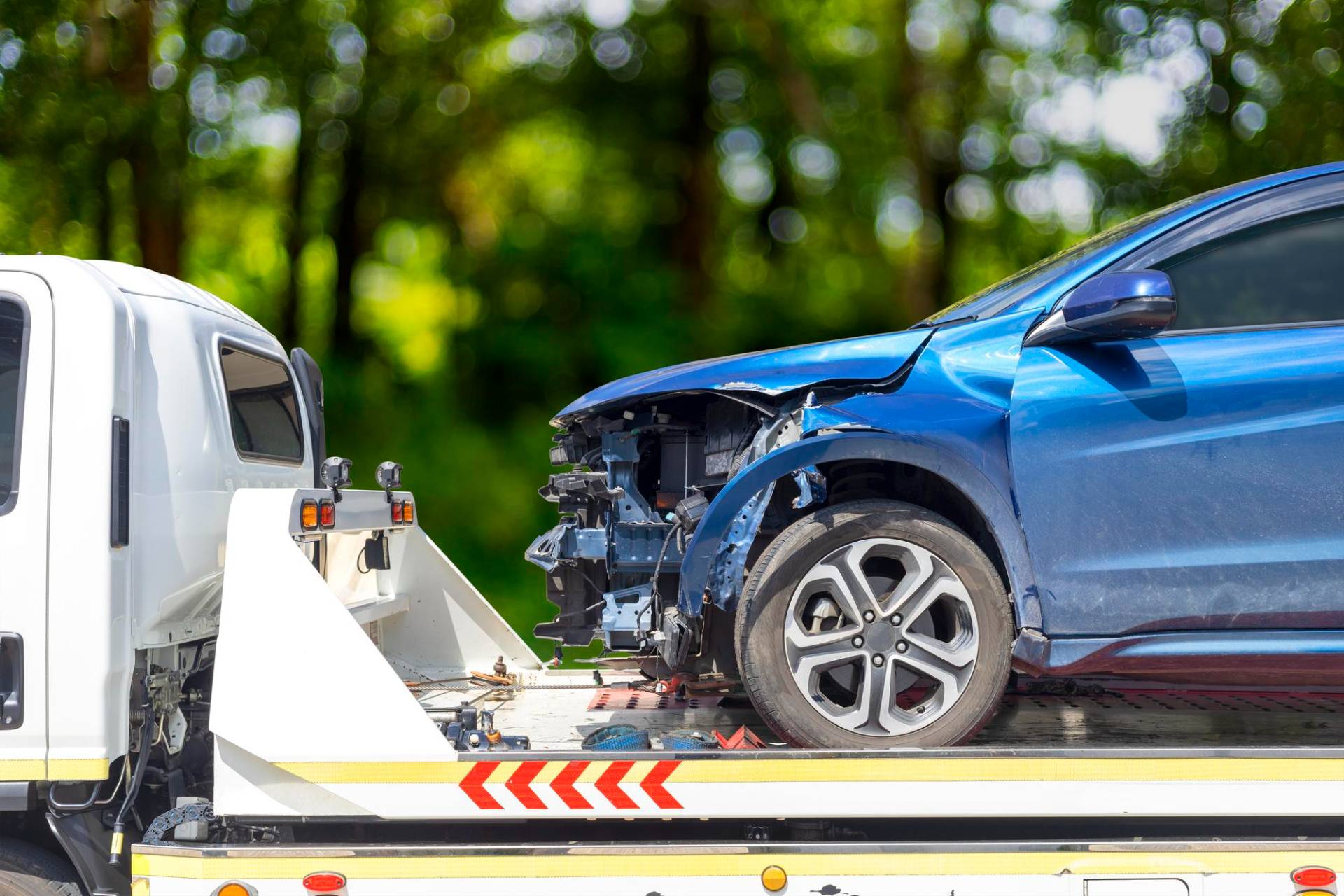 Tractări Auto Brașov Non-Stop | Platformă Auto & Asistență Rutieră – TRIM Brașov | Tractări auto rapide și sigure în Brașov, disponibile 24/7. Platformă auto modernă, intervenții de urgență, transport mașini, motociclete, utilaje și marfă. Prețuri corecte, fără costuri ascunse!
